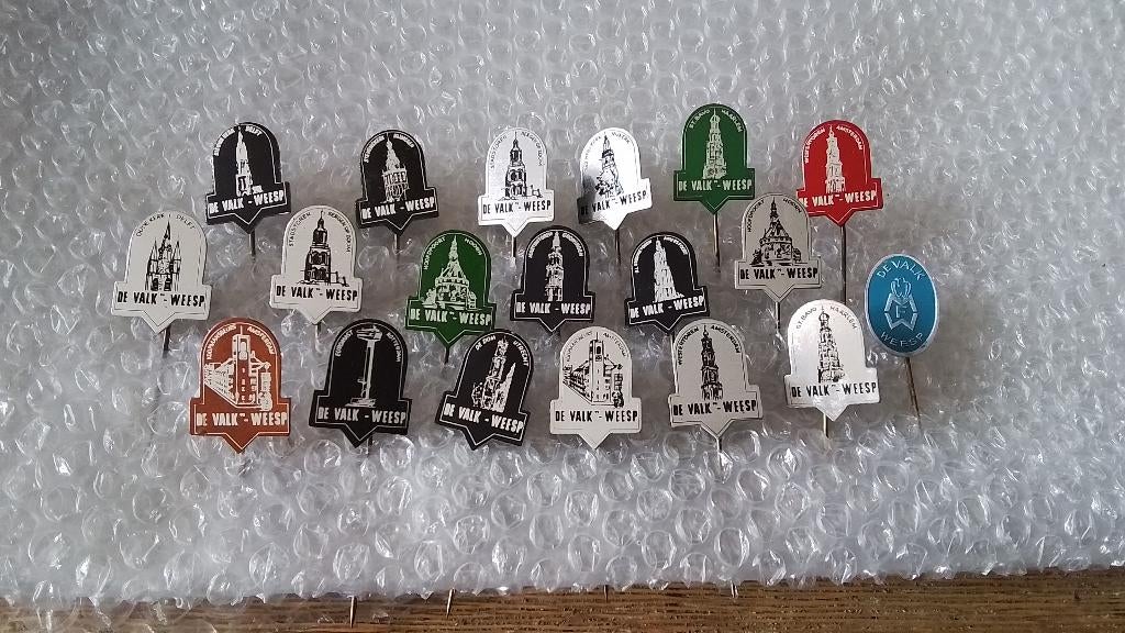 19 verschillende speldjes van der valk., Verzamelen, Ophalen of Verzenden, Gebruikt, Overige onderwerpen, Speldje of Pin
