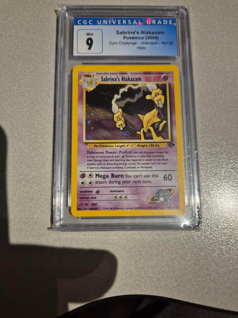 Sabrina's Alakazam Holo CGC 9 Mint Pokémon Kaart (2000), Ophalen of Verzenden, Zo goed als nieuw, Losse kaart, Foil
