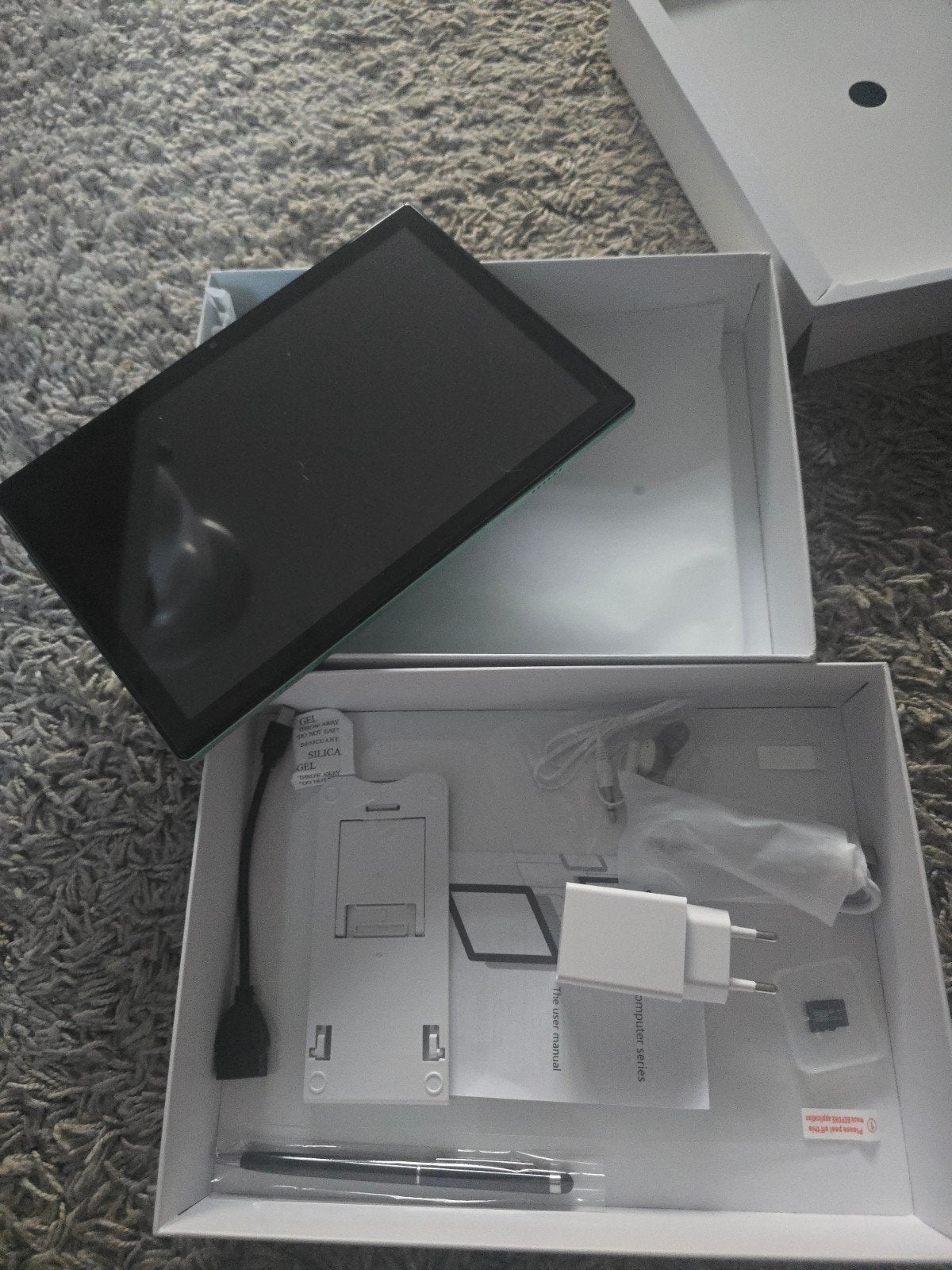 Nieuwe Tablet PC - Groen met accessoires, 10 inch, Usb-aansluiting, Tablet PC, Onbekend