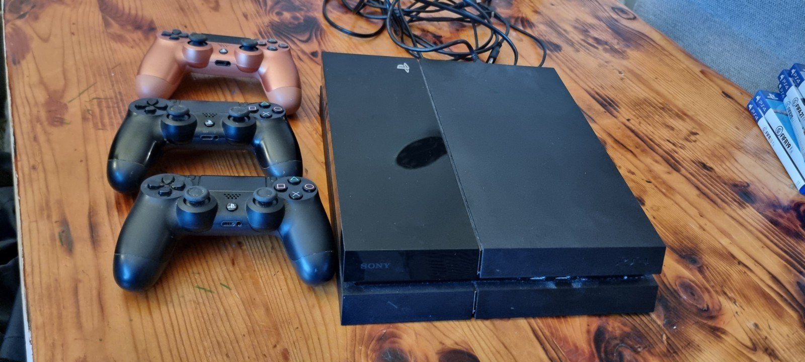 PlayStation 4 met 3 controllers en 9 games, Ophalen, Original, Met 3 controllers of meer, 500 GB