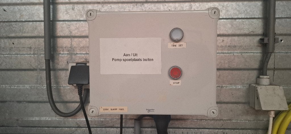 Schakelkast 230V met timer van 2 min tot 24 uur max 16Amp, Ophalen, Zo goed als nieuw, Dompelpomp