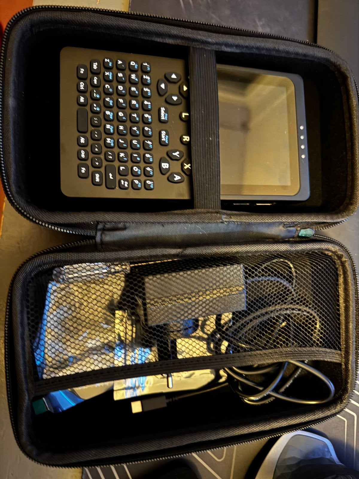 PocketTerm35-Pi4 Cyberdeck | Raspberry Pi 4B 2GB, Computers en Software, Barebones, Ophalen, Refurbished