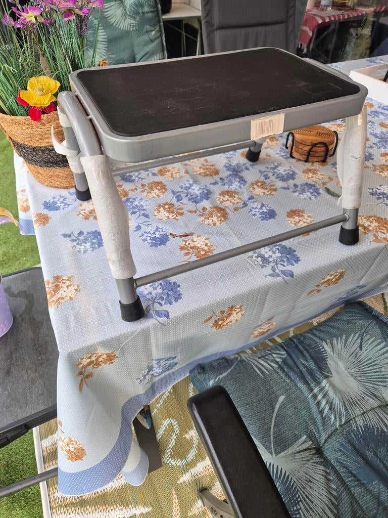 Trapje enkel voor tourcaravan, Ophalen, Nieuw