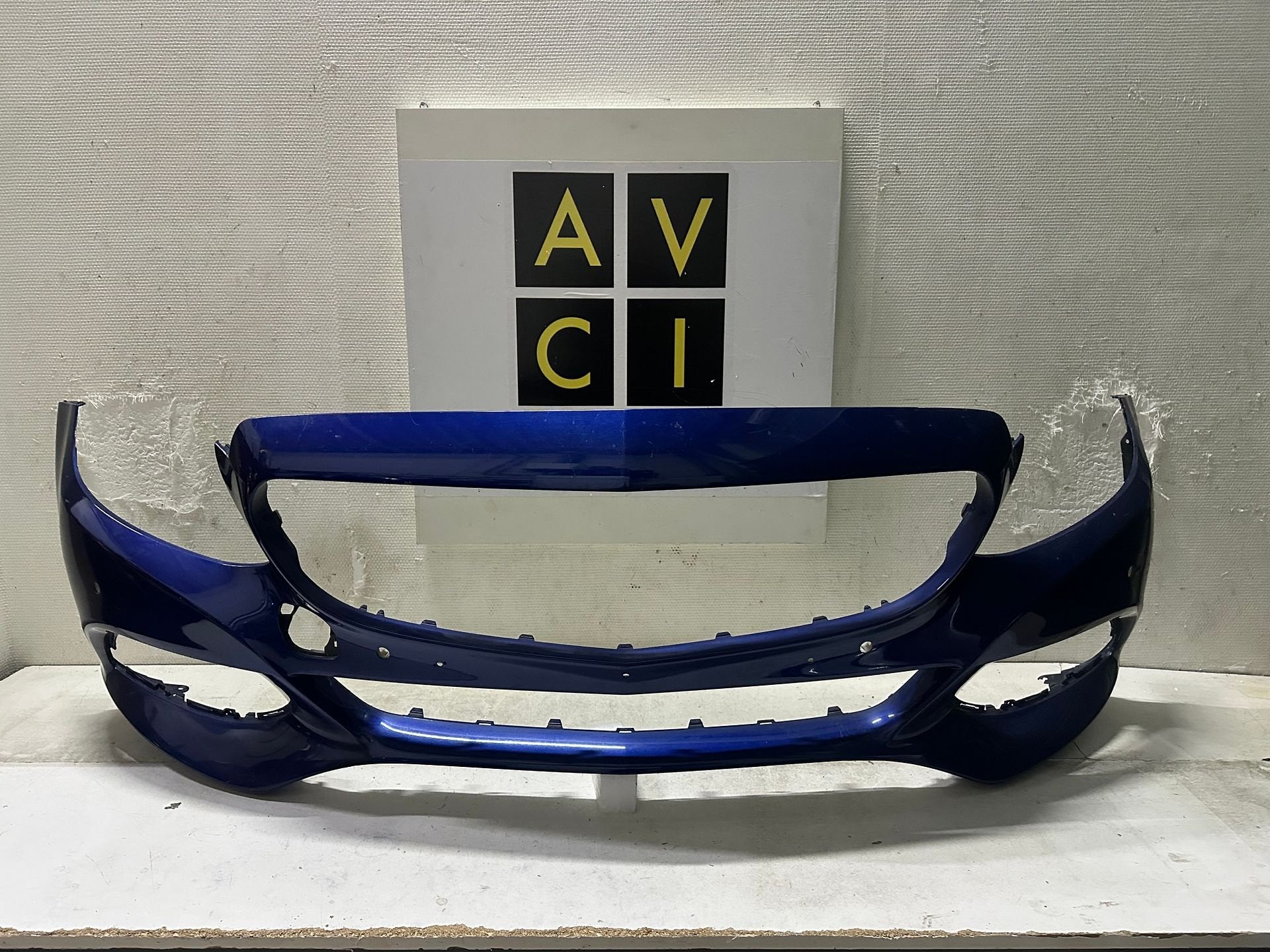 Mercedes C klasse W205  voorbumper bumper A2058800125, Gebruikt, -, Voor, Ophalen of Verzenden