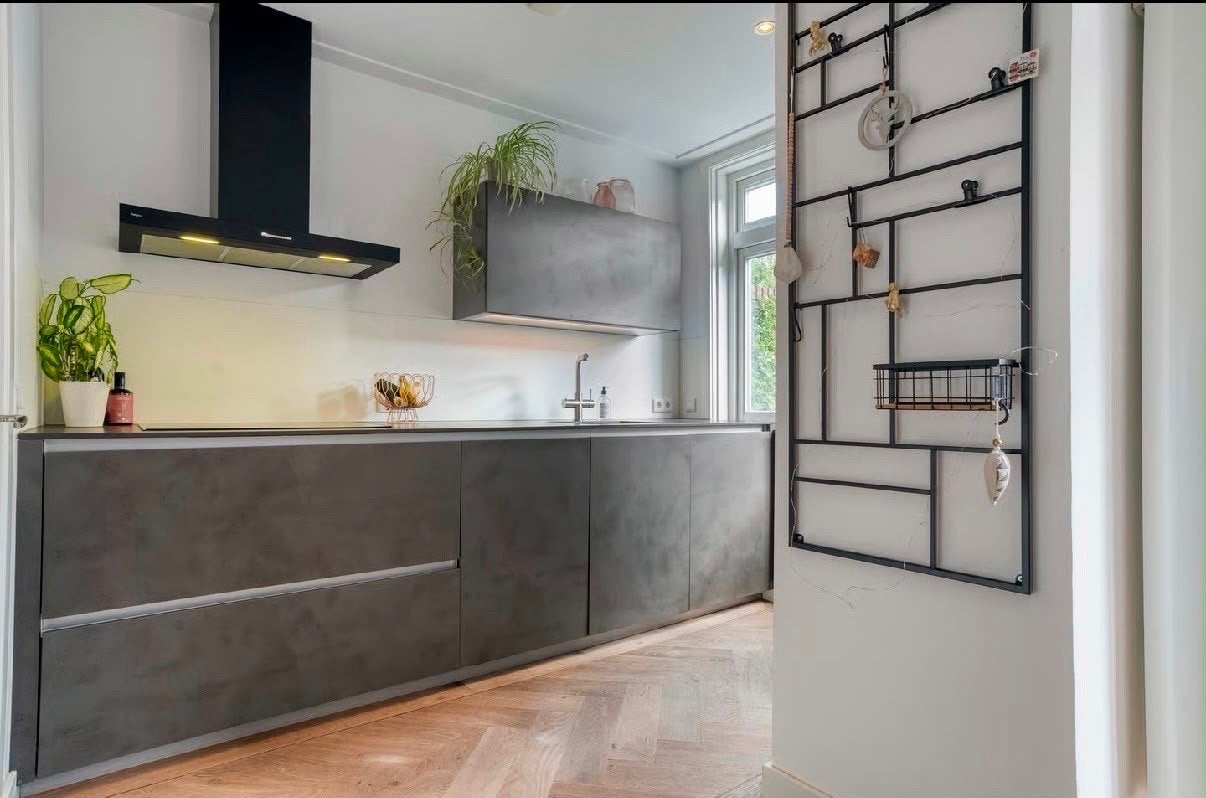 Keuken antraciet inclusief apparatuur (behalve kraan), Ophalen of Verzenden, Zo goed als nieuw, Grijs, Kunststof