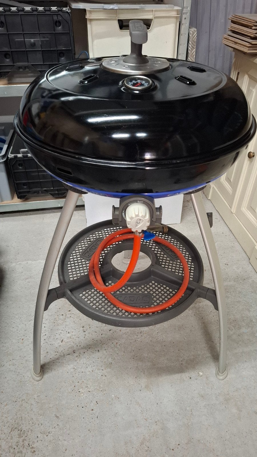 Cadac gasbarbeque met 2 gasflessen, Ophalen