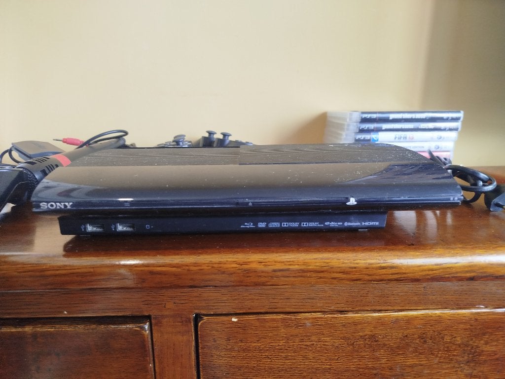 Playstation 3, Ophalen, 40 GB, Met 3 controllers of meer, Slim