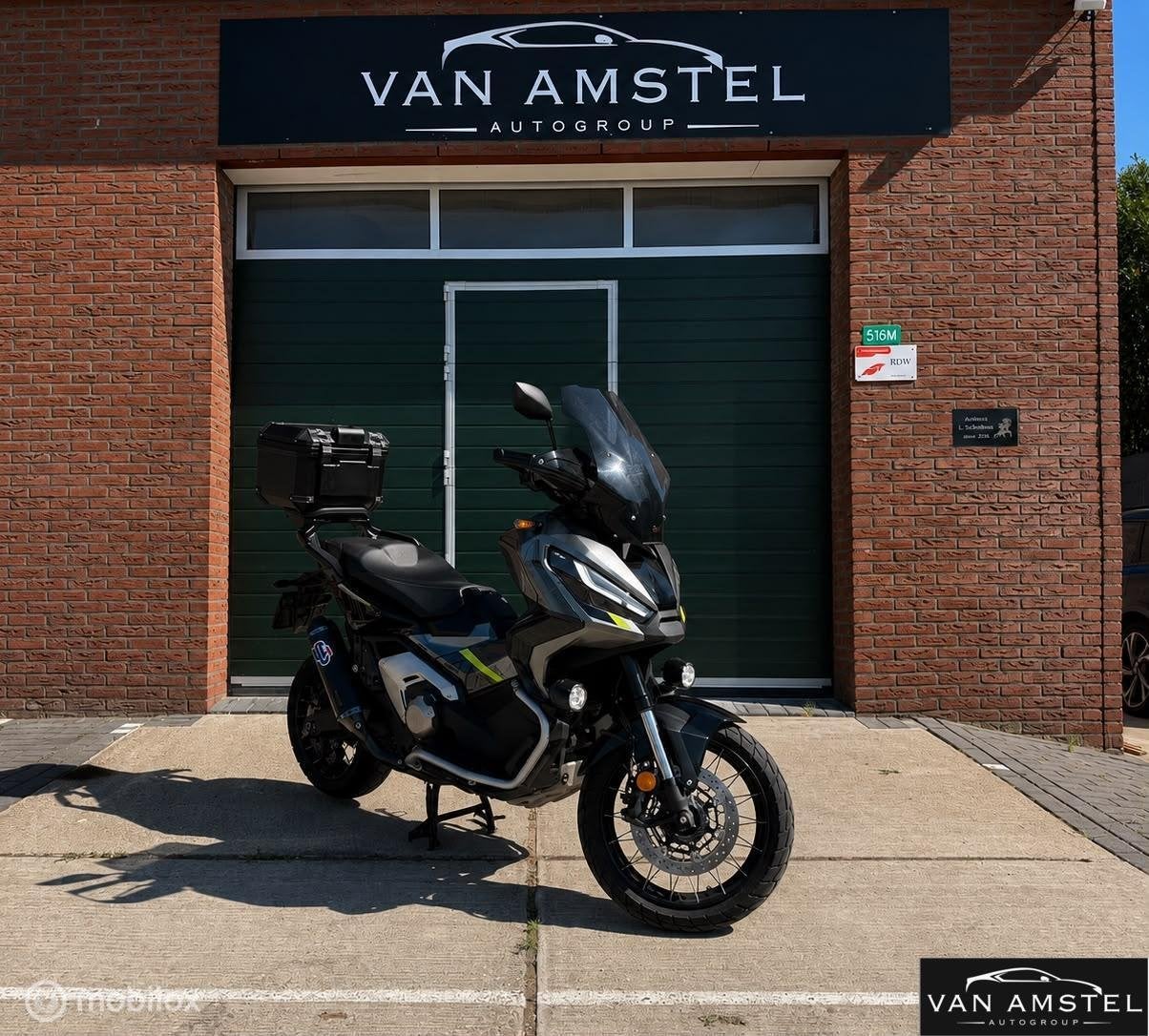 Honda X-ADV 750 Special Edition | 2024 | 10.xxx km | Keyless, 745 cc, Bedrijf, Meer dan 35 kW, Overig