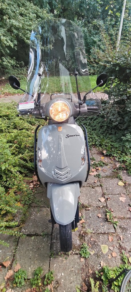 La Souris Sourini, Fietsen en Brommers, Scooters | Overige merken, Ophalen, Gebruikt, 50 cc, Maximaal 25 km/u