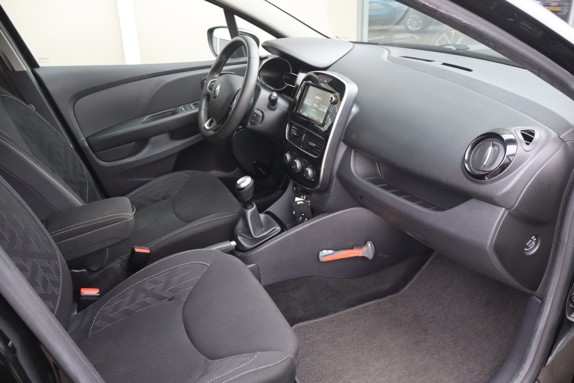 Renault Clio Estate 0.9 TCe Limited - NL- Auto! Keyless E+S, Auto's, Renault, 898 cc, Stof, Gebruikt, Euro 6