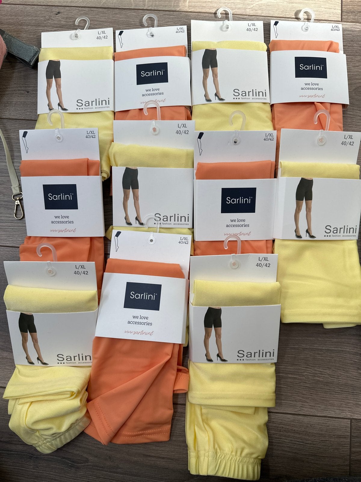 11x Sarlini Korte Legging Oranje & Geel Wielrennersbroekje L, Legging, Nieuw, Ophalen of Verzenden, Maat 40/42 (M)