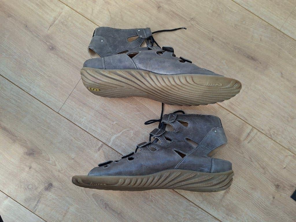 Mooie hoge sandalen Durea maat E8 = 42, Durea, Zo goed als nieuw, Grijs, Sandalen of Muiltjes