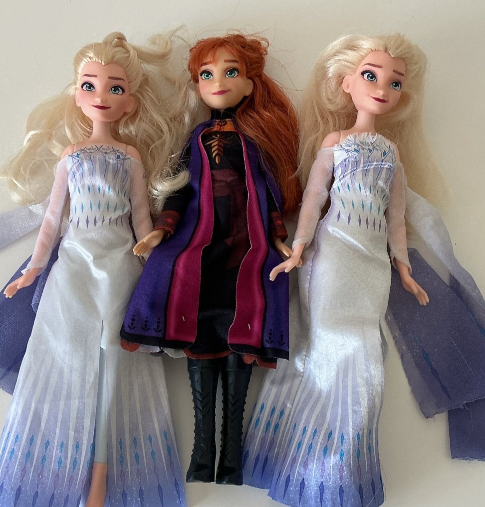 Frozen vele poppen: Elsa, Anna en accessoires, Ophalen of Verzenden, Zo goed als nieuw, Overige typen