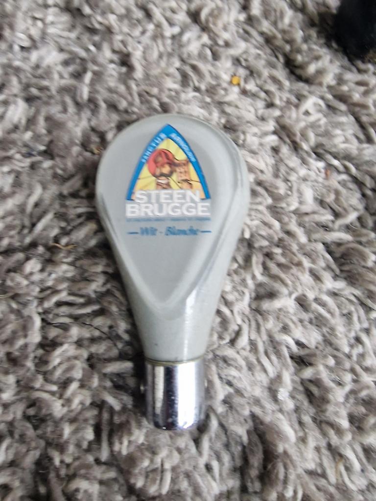 bier tap knop Steen Brugge, Verzamelen, Biermerken, Ophalen of Verzenden, Zo goed als nieuw, Overige merken