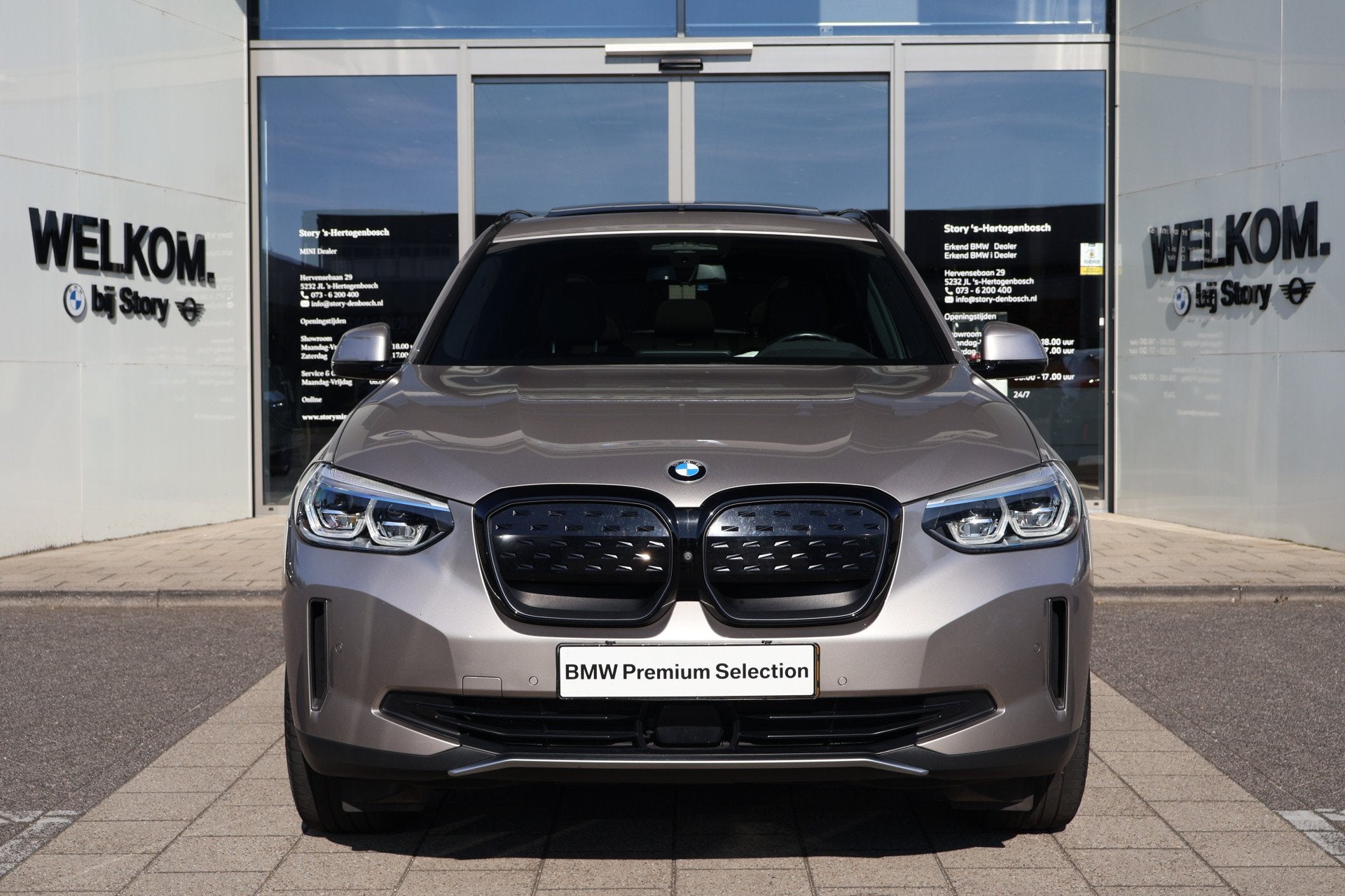BMW iX3 High Executive / Trekhaak / Sportstoelen / Soh 97% /, Auto's, Dealer onderhouden, Achterwielaandrijving, Gebruikt, Sportstoelen