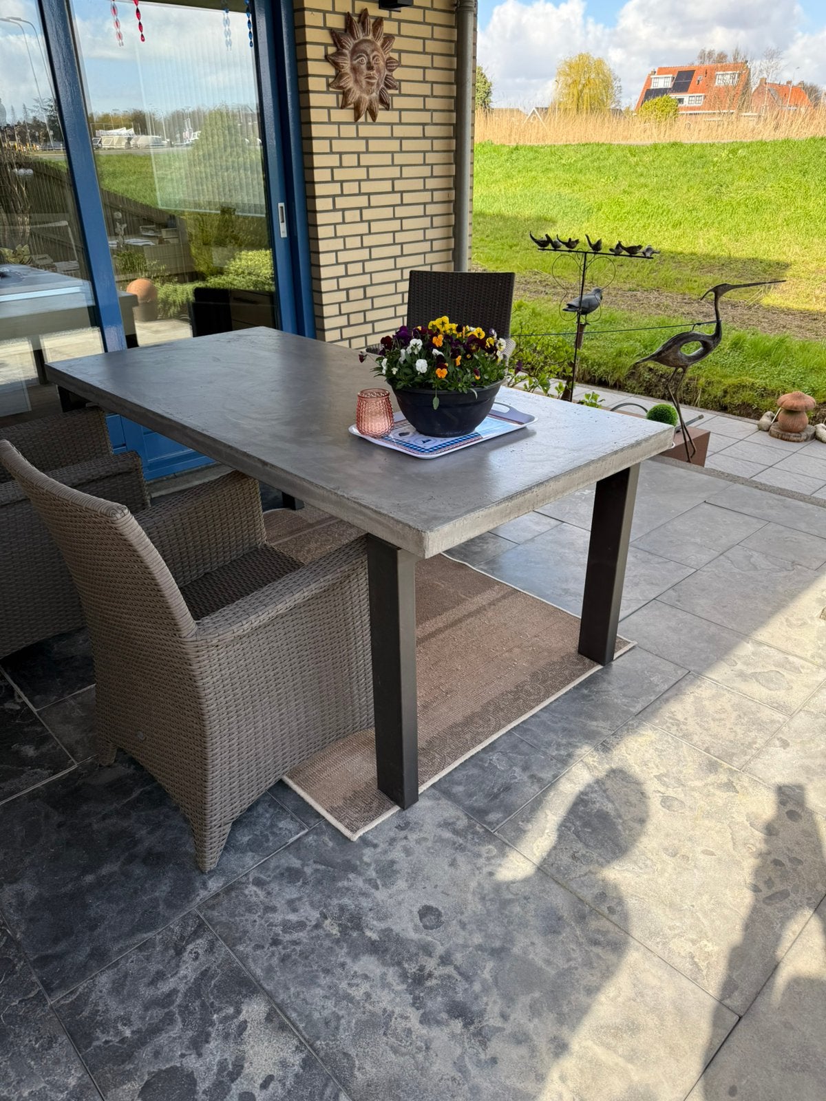 Beton look tafel  90 x 190 cm  merk Xooon, Ophalen of Verzenden, Gebruikt