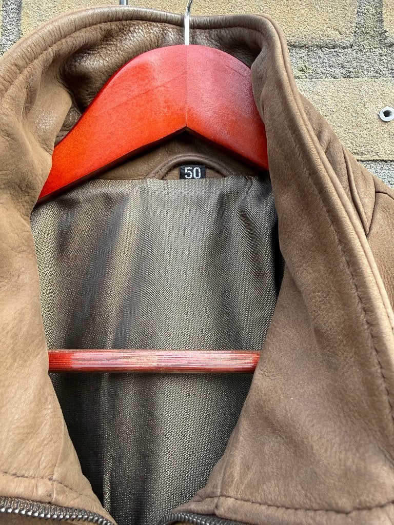 herfst in aantocht, dus dit leren jack komt tot zijn recht, Kleding | Heren, Ophalen of Verzenden, Zo goed als nieuw, Maat 48/50 (M)