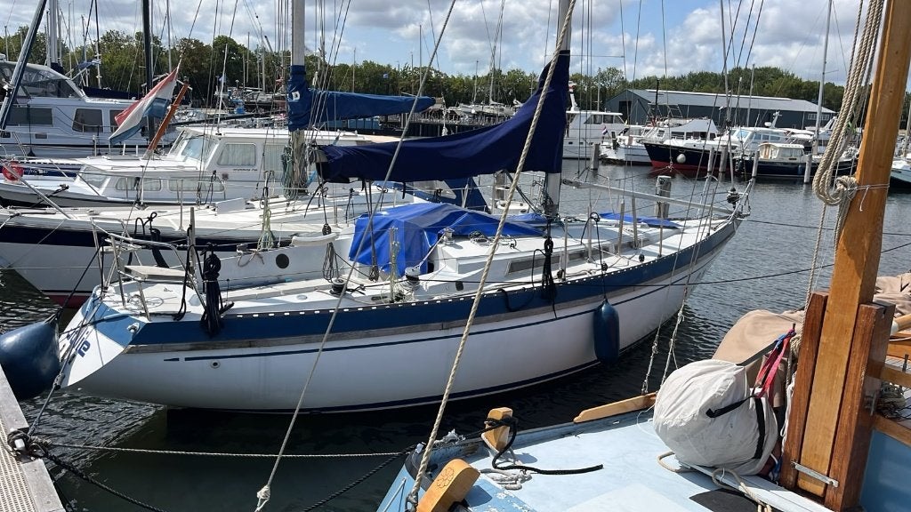 Vakantie klare zeilboot: Jouët 32 * met veel upgrades, 10 m, Overige merken, 1.90 meter, 185 cm