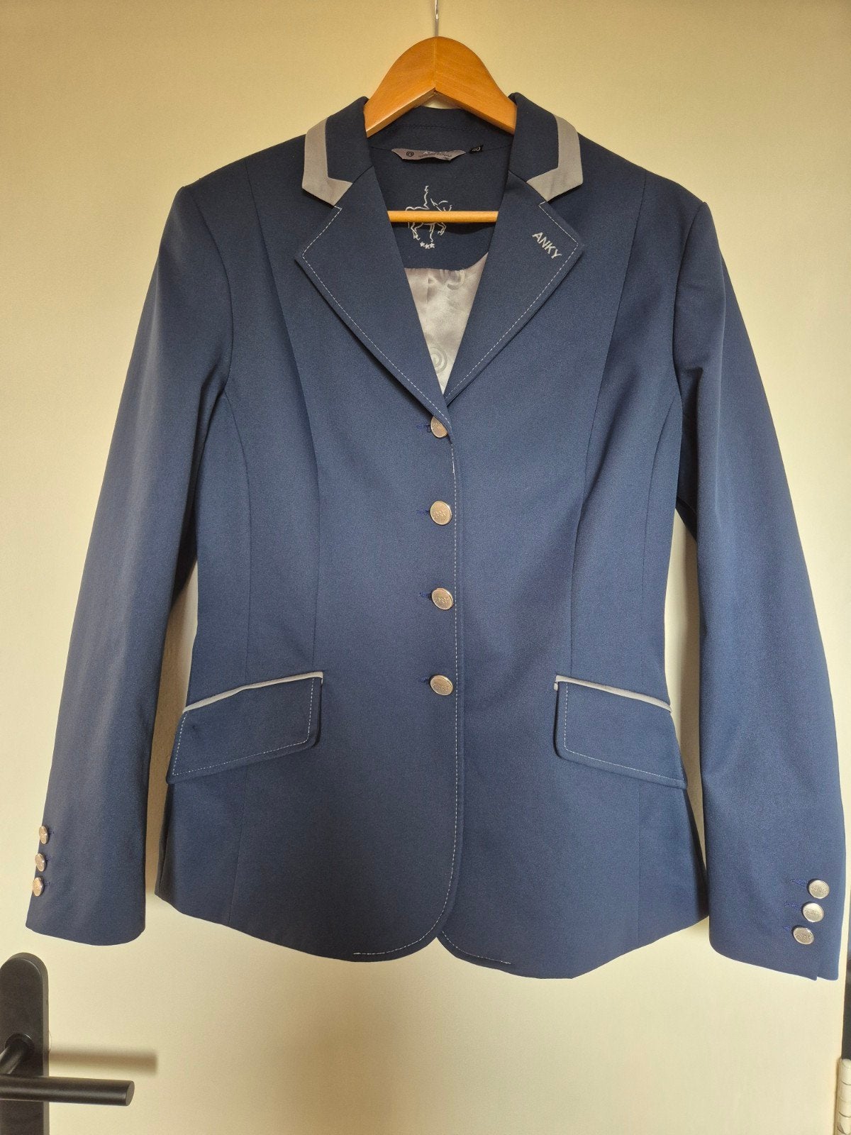 Anky wedstrijdjasje maat L, Dieren en Toebehoren, Blauw, L, Dressuur, Ophalen of Verzenden