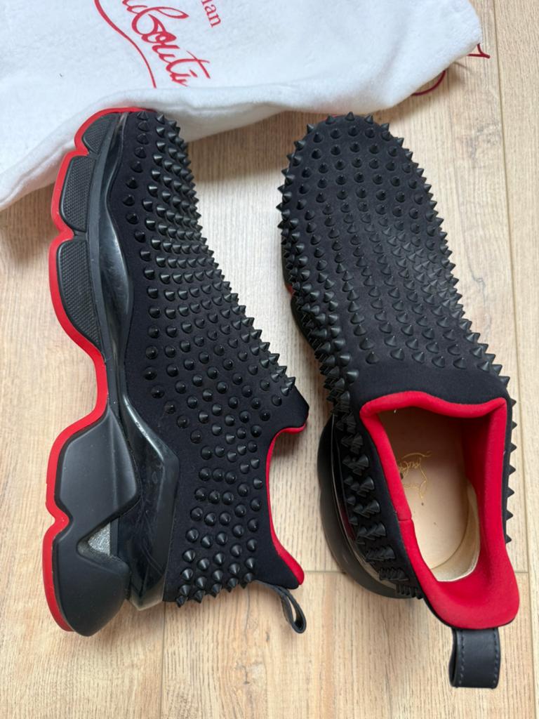 Limited - Christian Louboutin Soksneakers met spikes maat 43, Ophalen of Verzenden, Nieuw, Zwart