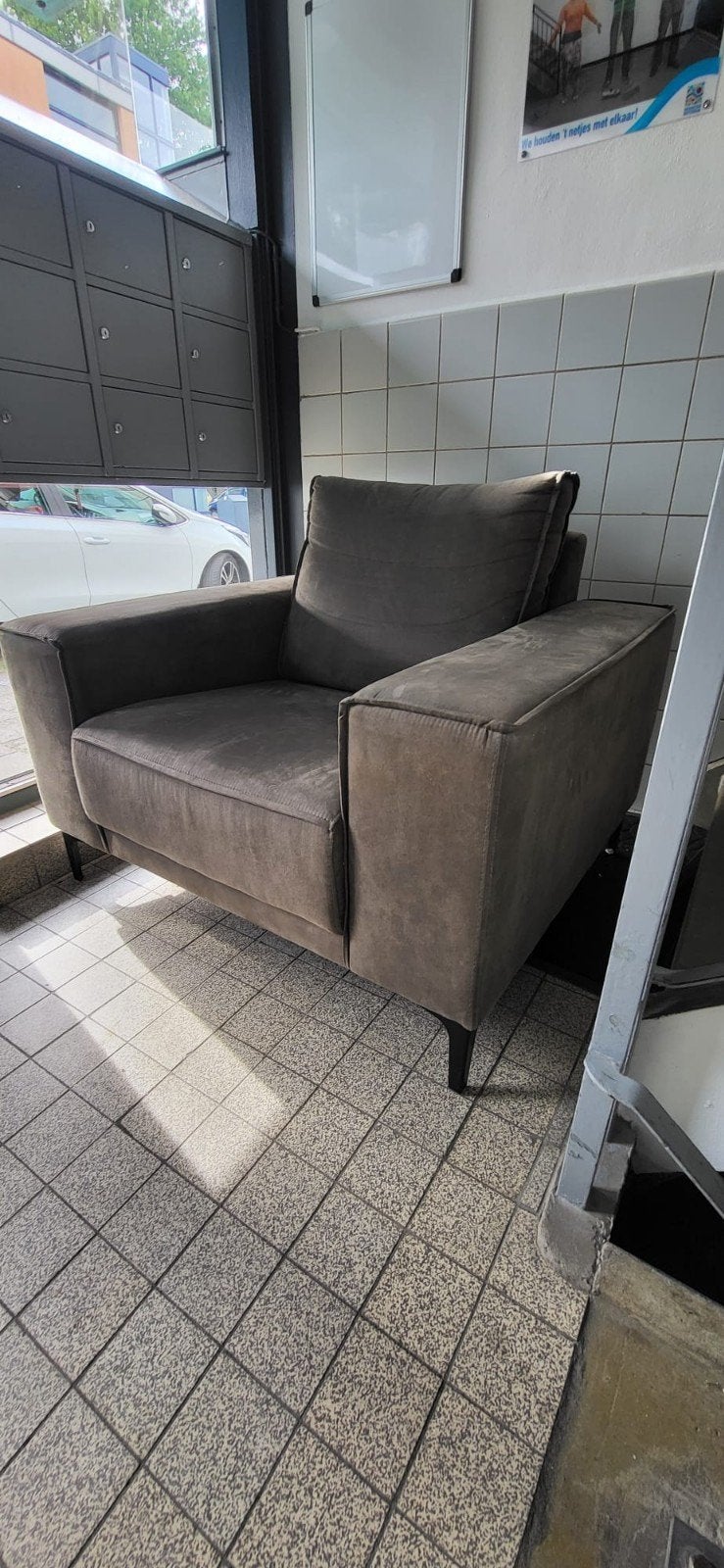 Fauteuil - Suede Grijs, Ophalen, Zo goed als nieuw, 75 tot 100 cm