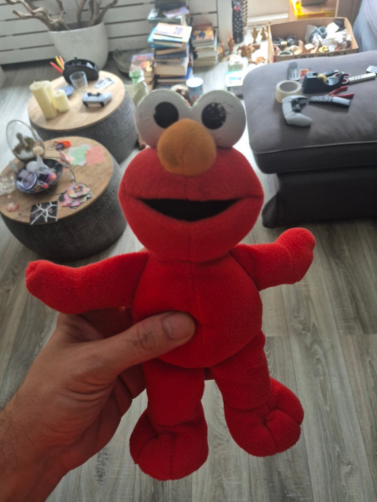 Elmo knuffel Sesamstraat rood - Zo goed als nieuw, Kinderen en Baby's, Overige merken, Overige karakters, Overige typen, Ophalen of Verzenden