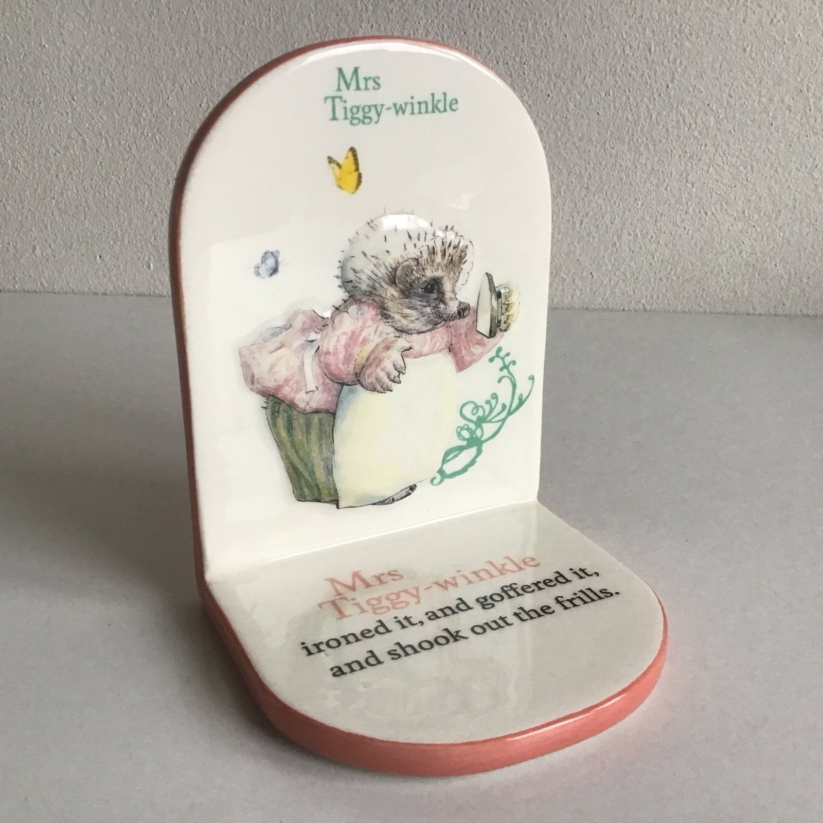 Boekensteun Mrs Tiggy Winkle - Beatrix Potter porselein, Ophalen of Verzenden, Nieuw, Steen/keramiek