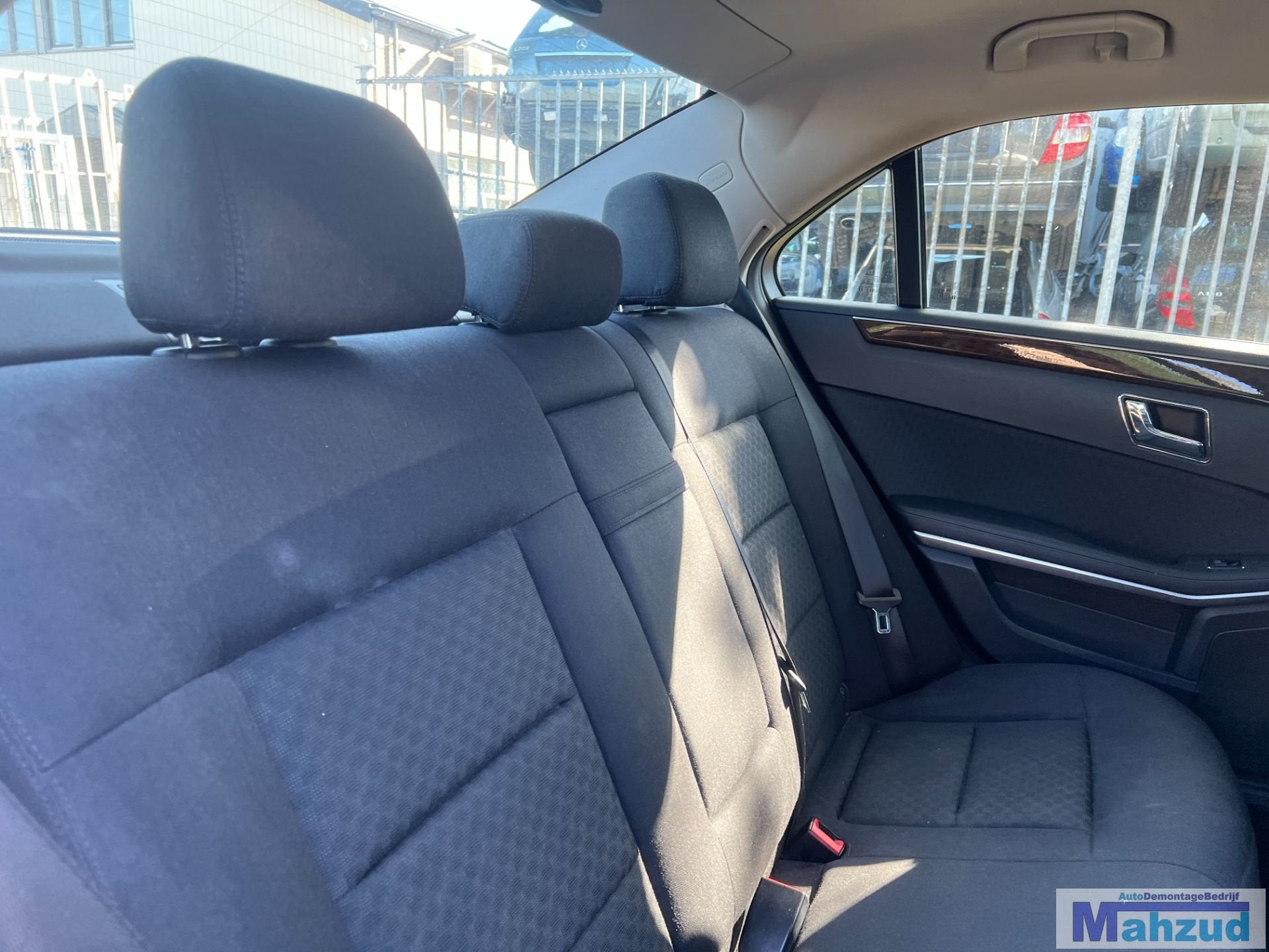 MERCEDES E W212 stof interieur stoel achterbank 2009-2012, Gebruikt, Mercedes-Benz AG, Mercedes-Benz, Ophalen of Verzenden