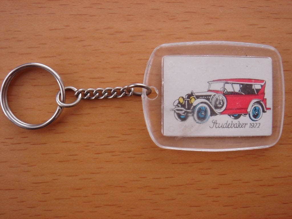 Sleutelhanger Studebaker 1922, Ophalen of Verzenden, Gebruikt, Merk