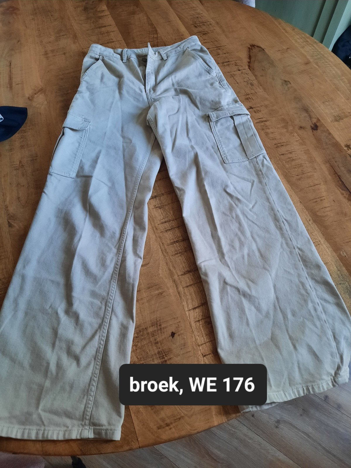 broeken, ook los te koop: spijkerbroek, cargobroek, legging, Blauw, Zo goed als nieuw, Maat 36 (S), Ophalen
