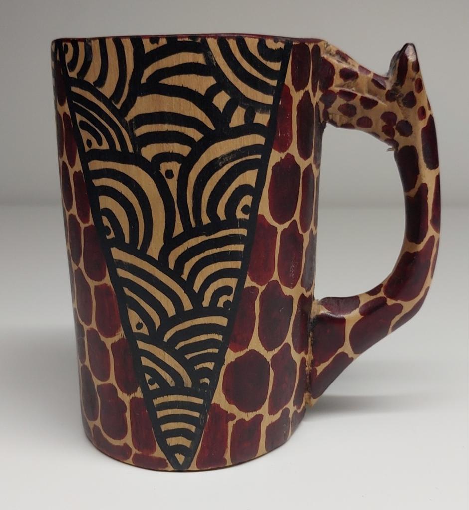 Uit hout gesneden mok (giraffe)., Antiek en Kunst, Kunst | Beelden en Houtsnijwerken, Ophalen of Verzenden