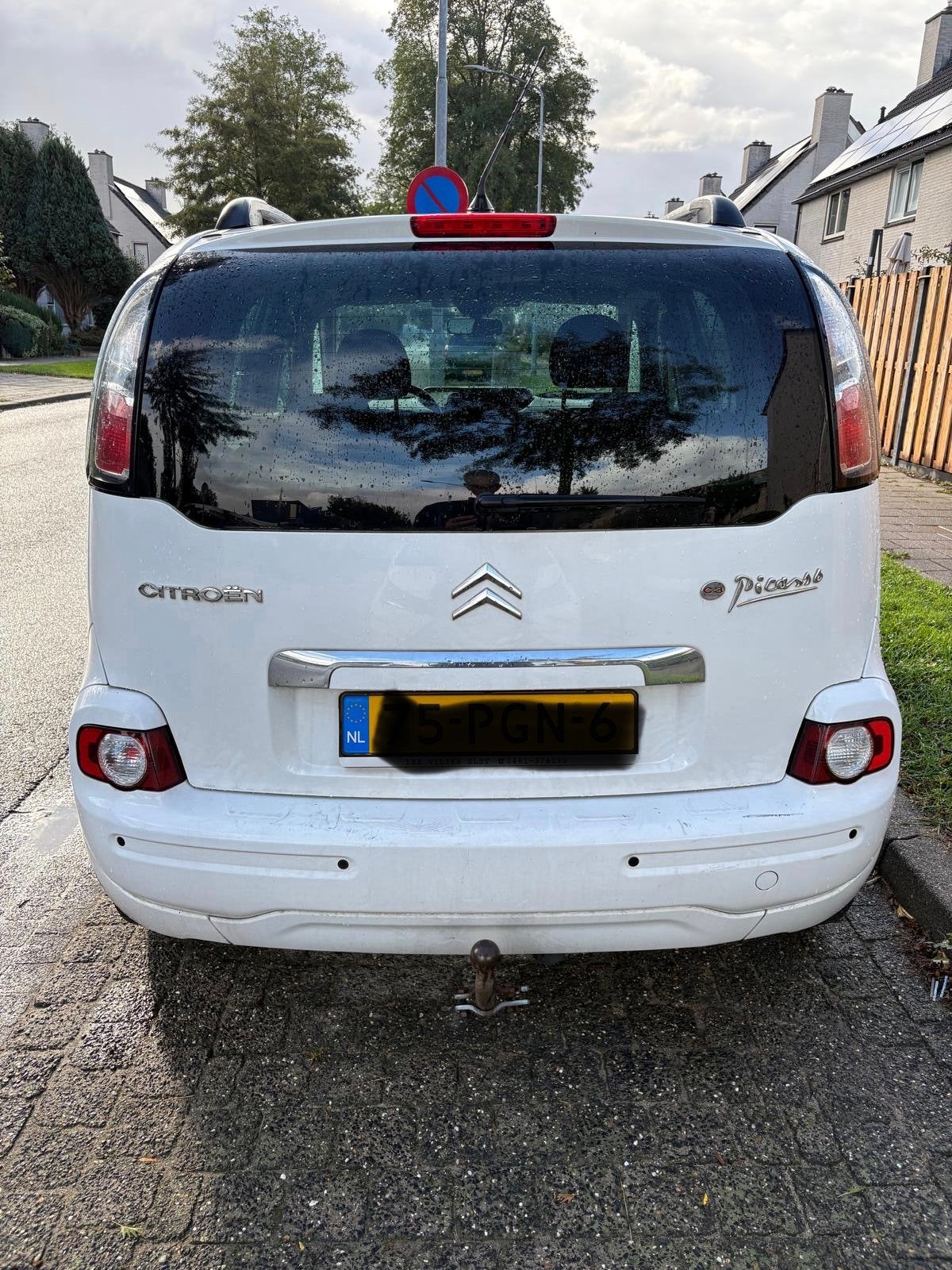 Citroën C3 Picasso 1.6 VTI Exclusive 2011 Wit, Auto's, Voorwielaandrijving, Dealer onderhouden, Stof, Zwart