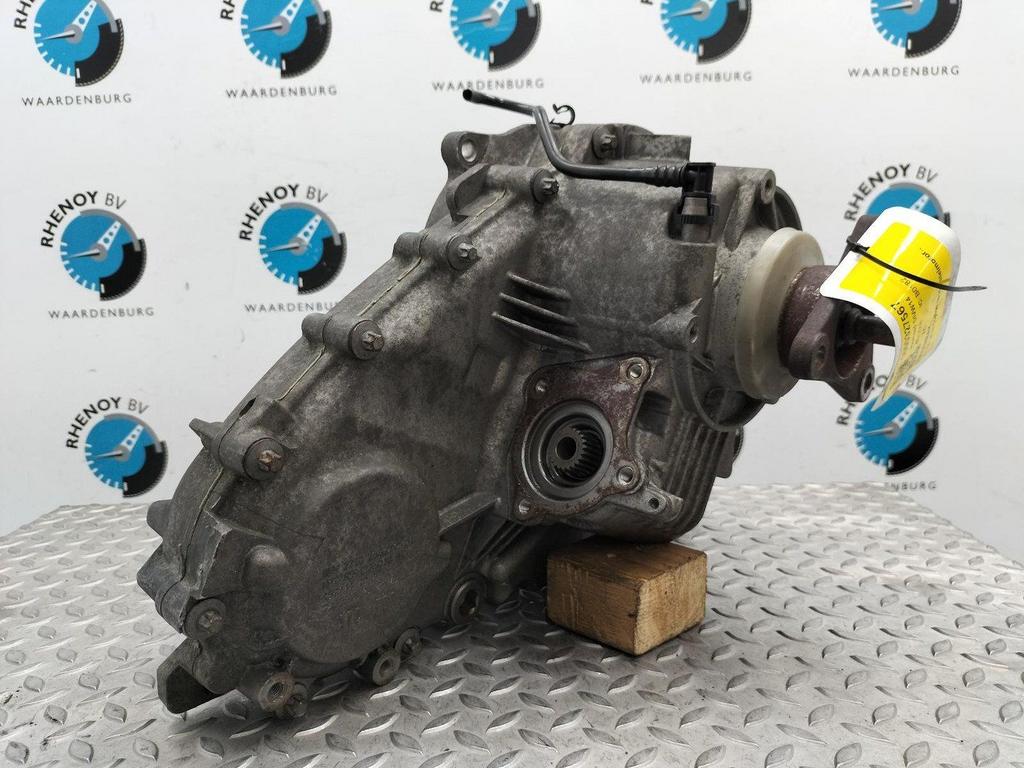 BMW X5 TUSSENBAK 2008, Auto-onderdelen, Ophalen of Verzenden, Gebruikt, Stiba lid