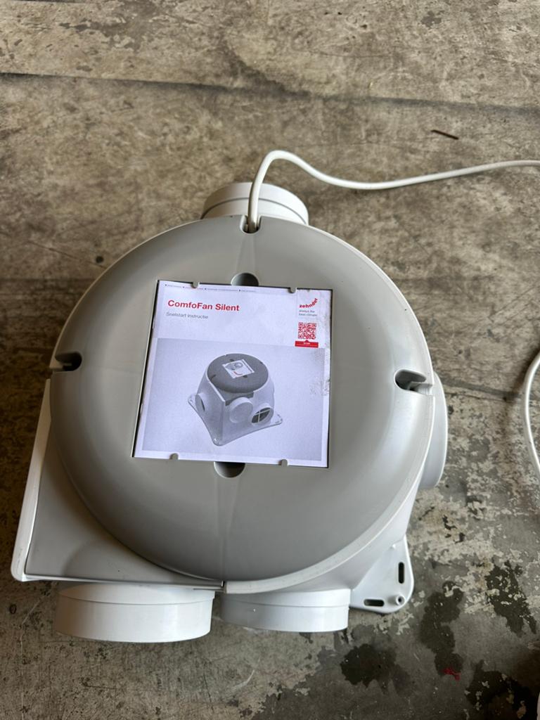 ComfoFan Silent Ventilator en Afzuiger met afstandsbediening, Ophalen of Verzenden, Zo goed als nieuw, Ventilator en Afzuiger