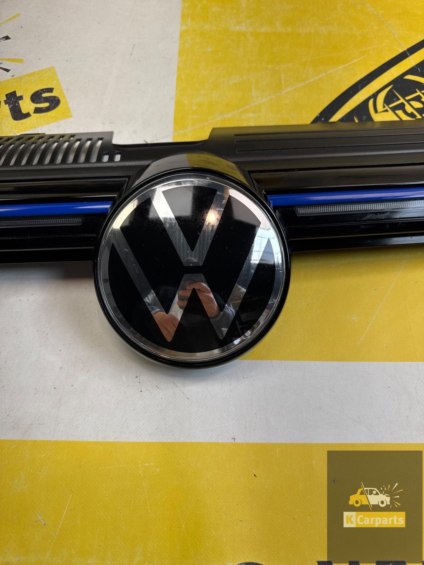 Volkswagen Golf 8 GTE R Grill Led Compleet 5H0853653, Auto-onderdelen, Gebruikt, Volkswagen AG, Bumper, Berliner Ring 2
38440  Wolfsburg, DE