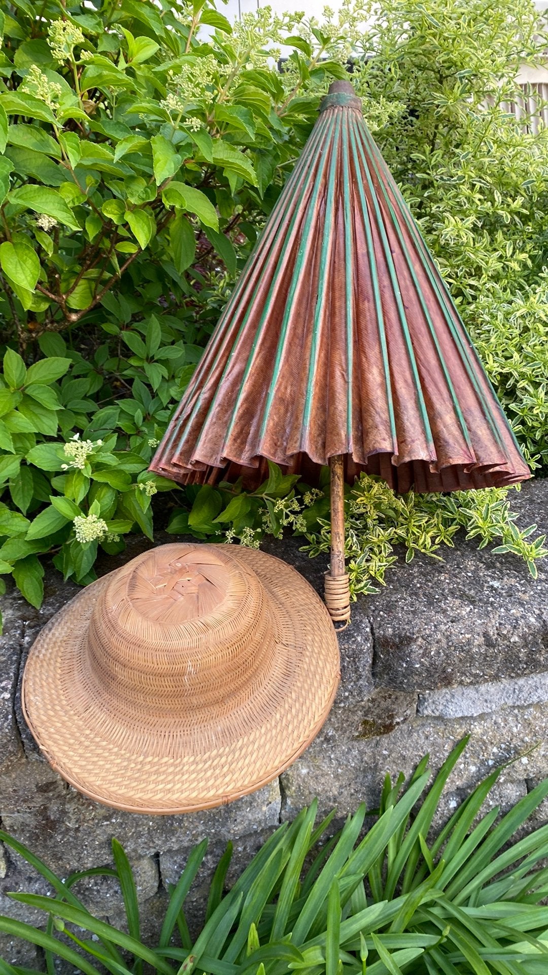 Tropenhelm met parasol rekwisieten, Ophalen of Verzenden, Gedragen
