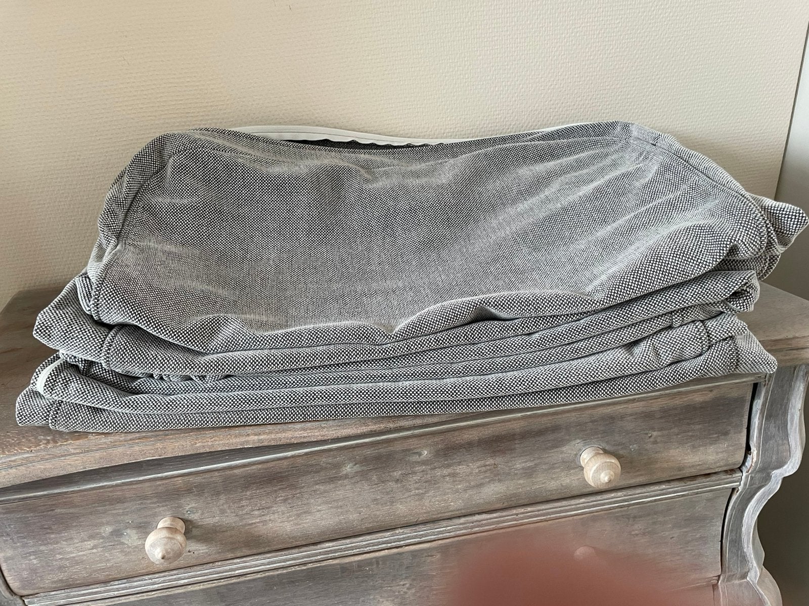 Grijze gemeleerde hoes Ektorp 3 zits schoon en gaaf!, Ophalen of Verzenden, Zo goed als nieuw, 75 tot 100 cm, 200 tot 250 cm