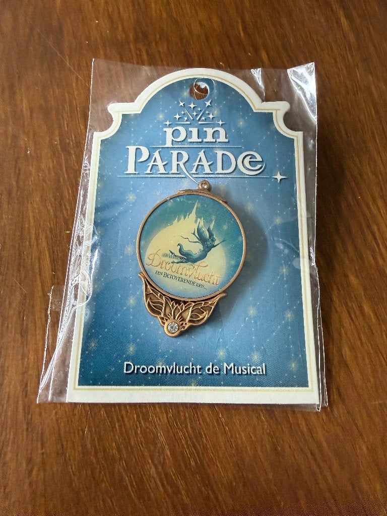 Efteling pin - Droomvlucht de Musical, Verzamelen, Ophalen of Verzenden, Nieuw, Button of Speldje