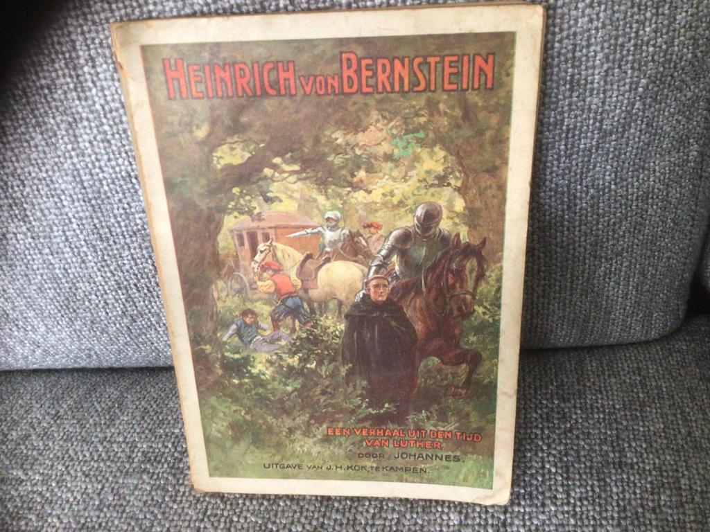 Jeugdboek Heinrich von Bernstein - Goede staat, Ophalen of Verzenden, Zo goed als nieuw