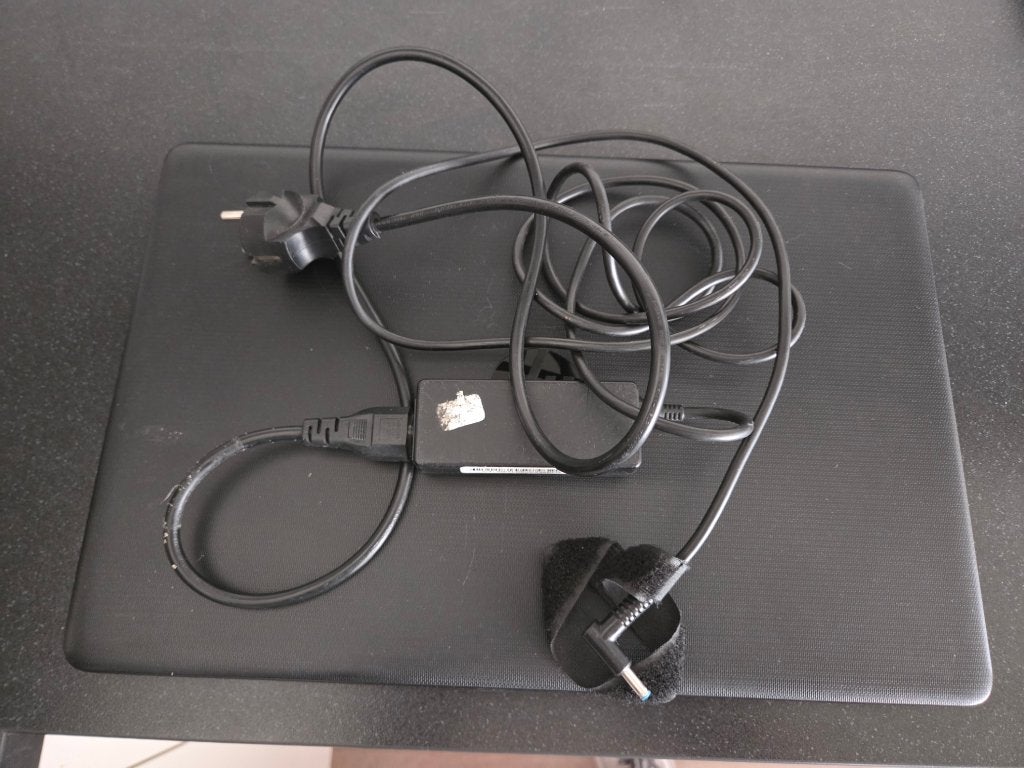 HP model 15-da 0830nd core i5 laptop-goedwerkend-8 gb DDR4, HP model 15-da 0830nd, 2 tot 3 Ghz, Qwerty, 8 GB
