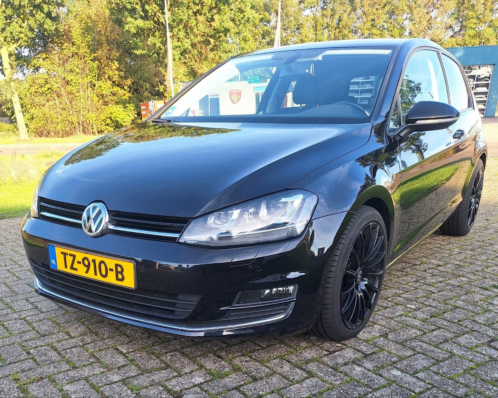 VW Golf 7 1.4 TSI 103KW 3D DSG Zwart Massagestoel half leder, Euro 5, Zwart, 4 cilinders, 1188 kg