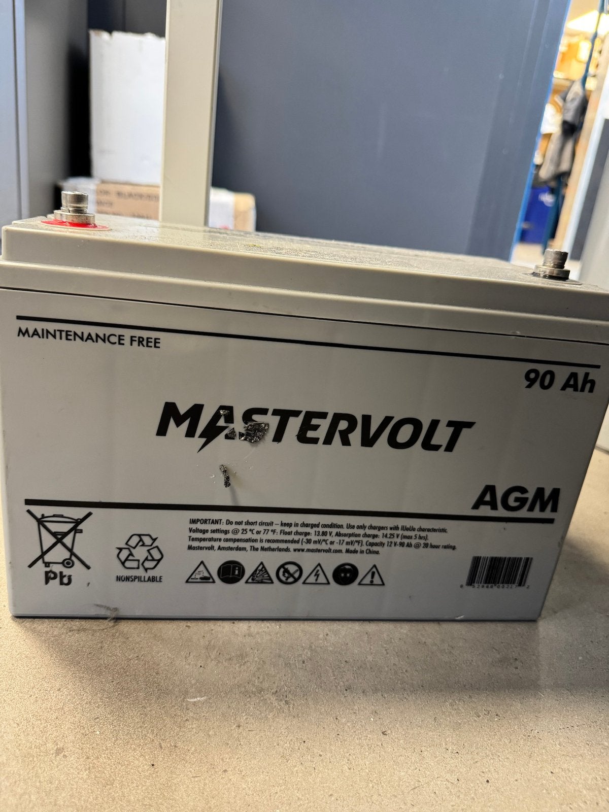 Mastervolt accu en omvormer, Ophalen, Zo goed als nieuw, Elektra en Verlichting, Zeilboot of Motorboot