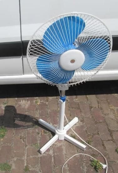 Prima Ventilator met 3 snelheden, Ophalen of Verzenden, Zo goed als nieuw, Statiefventilator