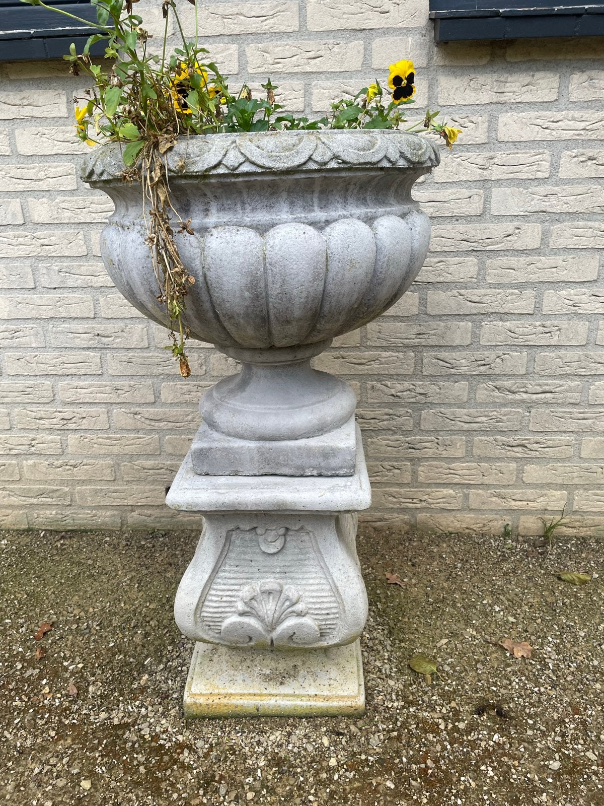 Betonnen plantenbak op sokkel - Klassiek design, Ophalen, Gebruikt, Minder dan 60 cm, Rond