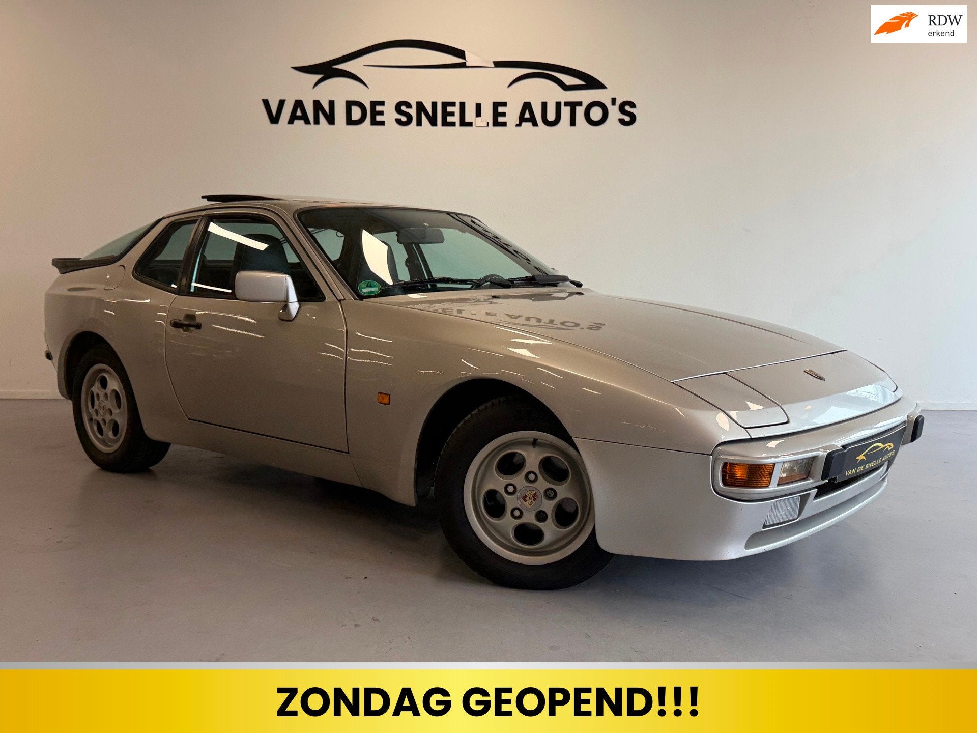 Porsche 944 2.5 Coupé TARGA/AIRCO/CRUISE/COMPLEET, Achterwielaandrijving, Gebruikt, Zwart, 4 cilinders