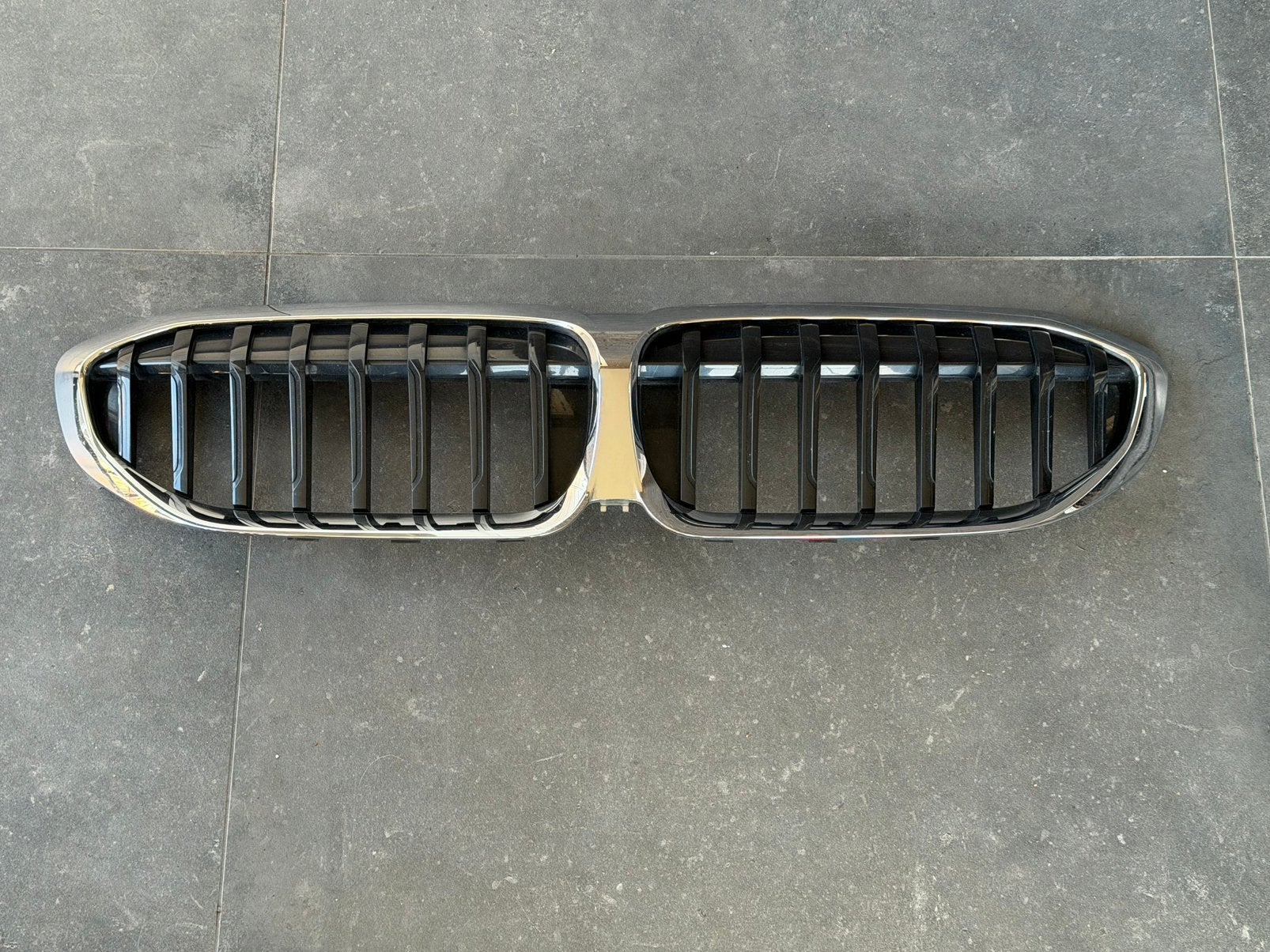 BWW 3 serie grille g20 origineel (zonder camera), Ophalen of Verzenden, BMW, Motorkap