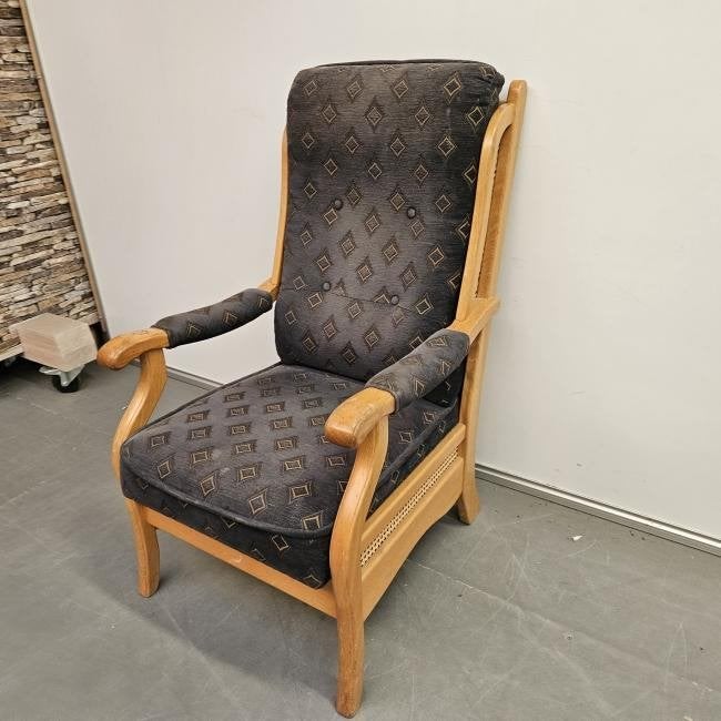 hoge fauteuil / leunstoel / opoe stoel met houten frame, Ophalen, Gebruikt, 75 tot 100 cm, X