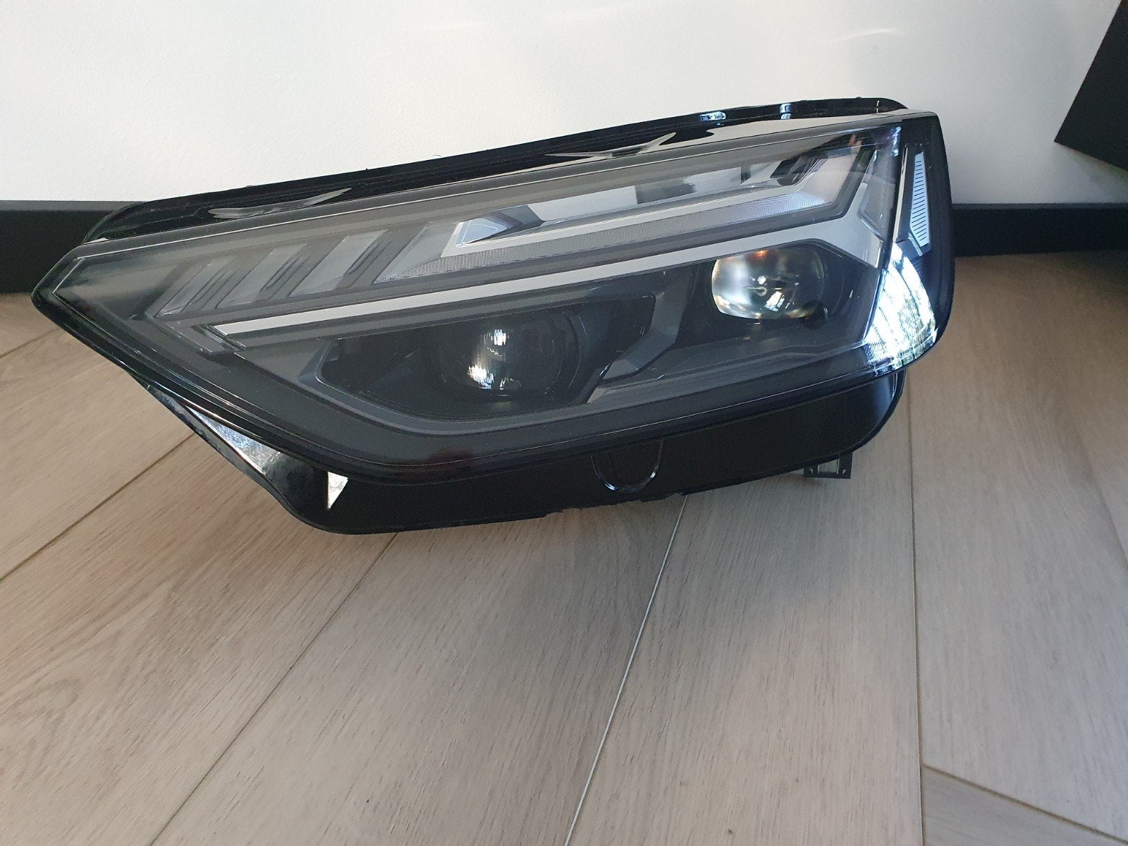 Audi q5 by LED Koplamp Rechts 80A.941.035.E, Ophalen of Verzenden, Gebruikt, Audi