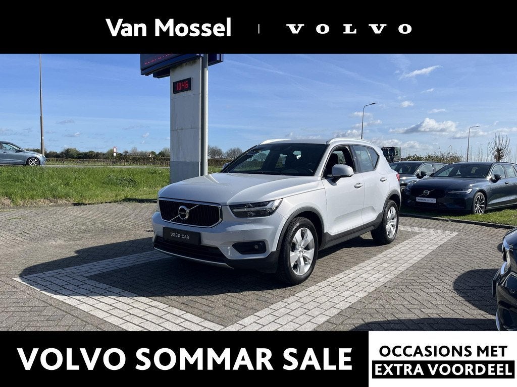 Volvo XC40 T2 Momentum Pro | Parkeercamera | Keyless Entry |