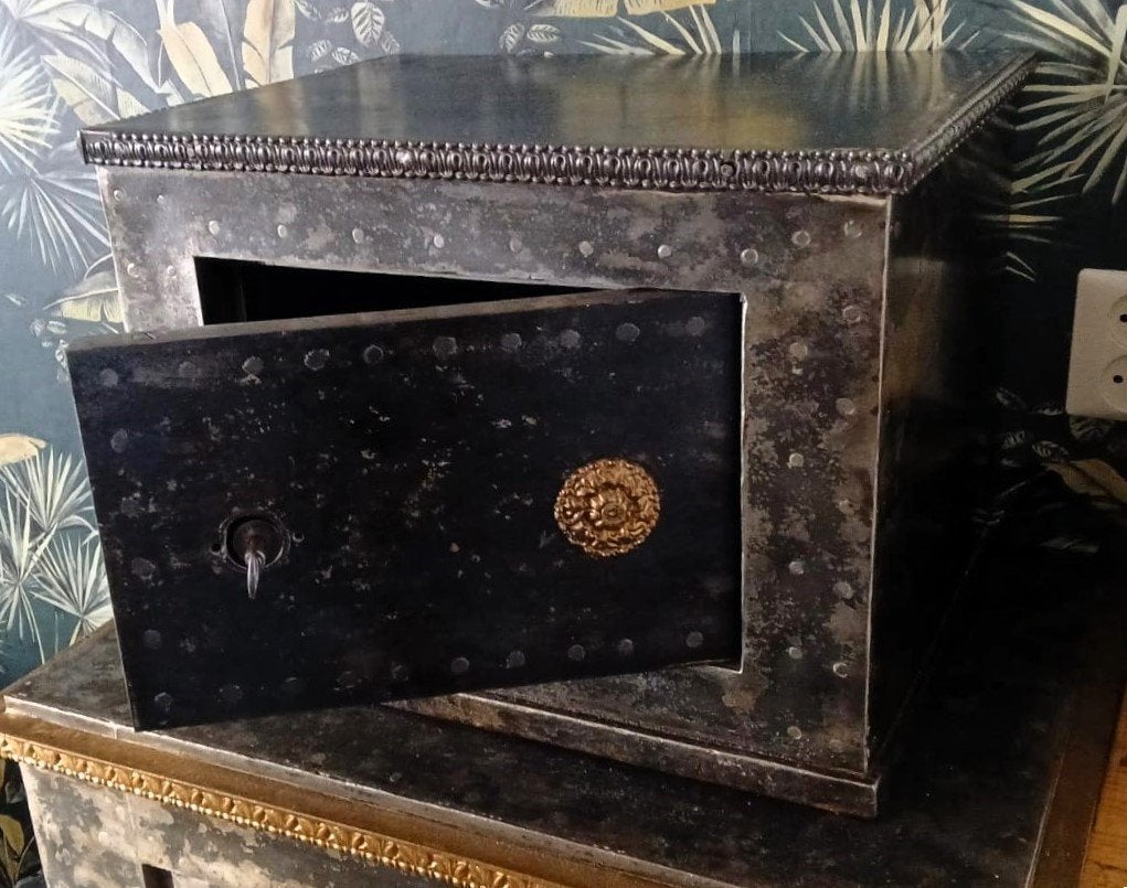 Prachtige Bureau KLUIS anno 1850, Ophalen